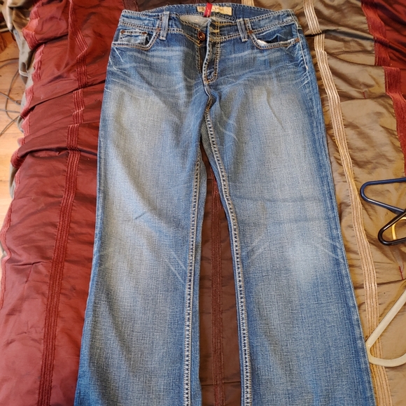 Clearance: BKE size 30x33 1\2 - Picture 8 of 8